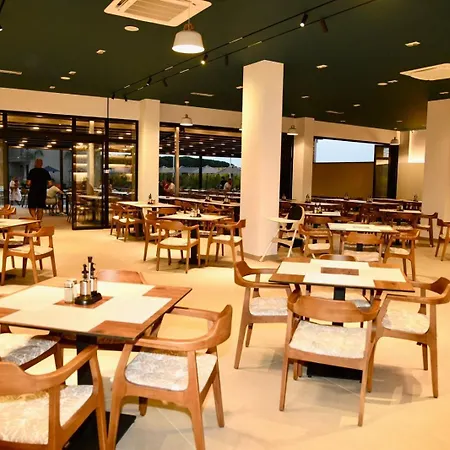 Ξενοδοχείο Amber Village Spille