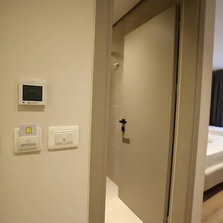 Hotel Amber Village Spille