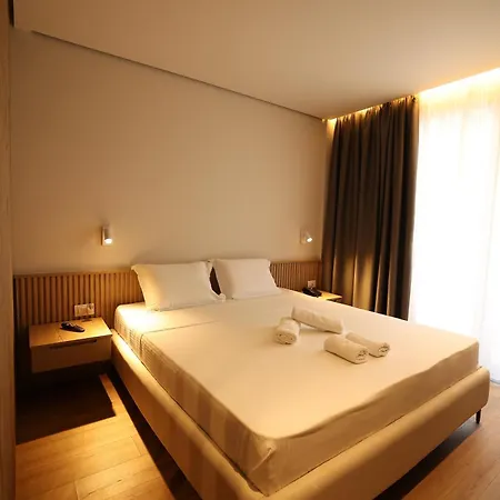 Amber Village Spille