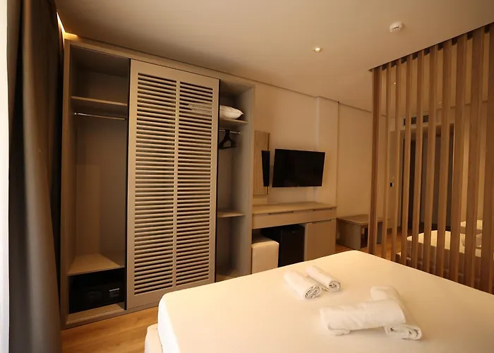 Ξενοδοχείο Amber Village