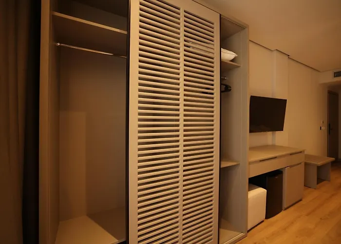 Ξενοδοχείο Amber Village Spille